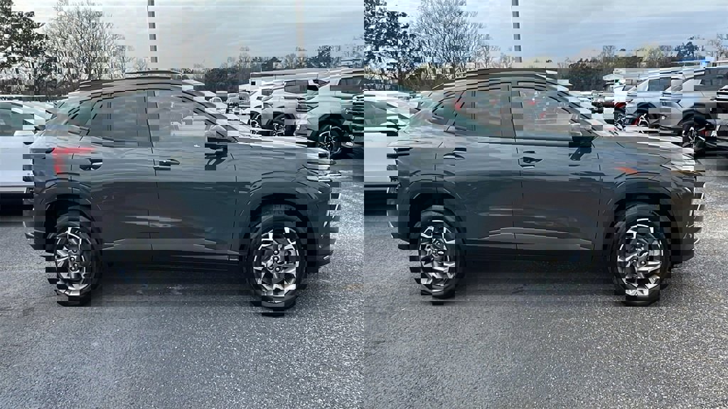 New 2026 Chevrolet Trax LT w/ LT Convenience Package image 4