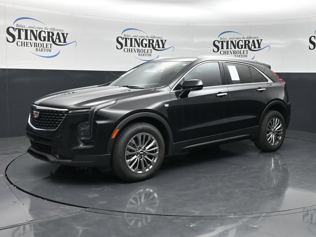 Used 2024 Cadillac XT4 Premium Luxury FWD image 4