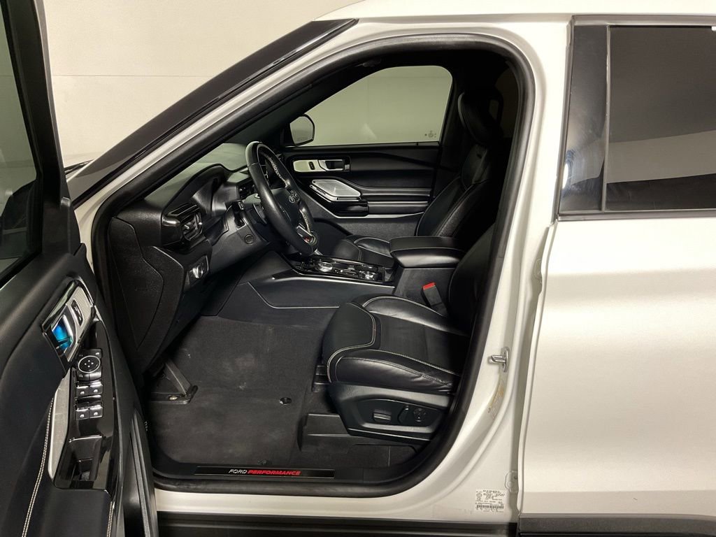 Used 2021 Ford Explorer ST w/ ST Street Pack image 21