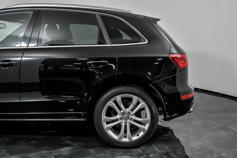 Used 2017 Audi SQ5 Premium Plus AWD/4WD image 7