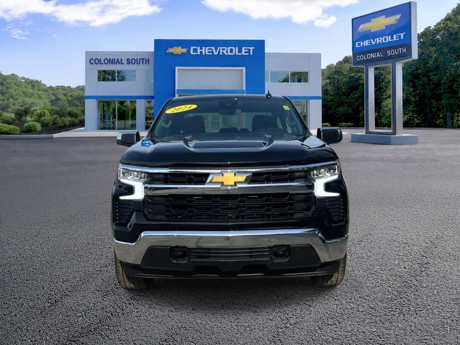 Certified 2024 Chevrolet Silverado 1500 LT AWD/4WD image 9