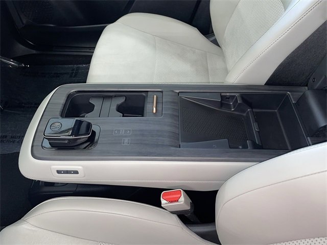 Certified 2024 Nissan Ariya AWD image 23