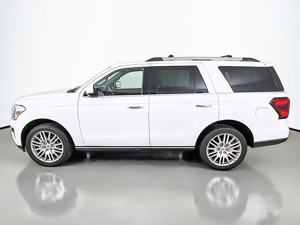 Used 2024 Ford Expedition Limited image 18