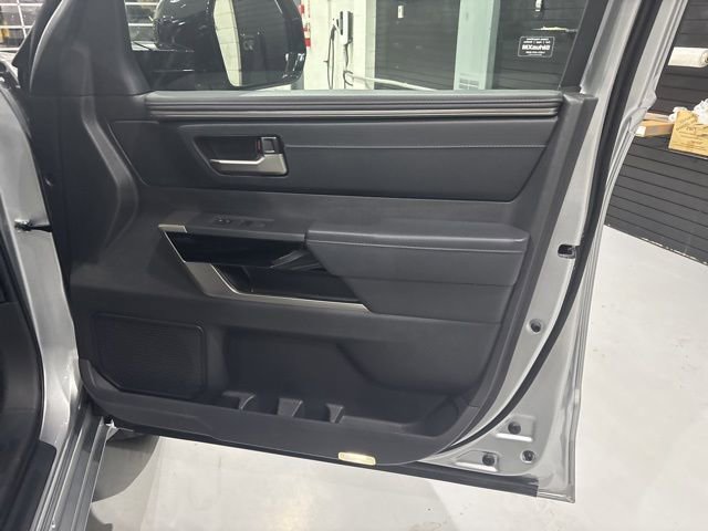 Used 2025 Toyota Tundra Limited image 25
