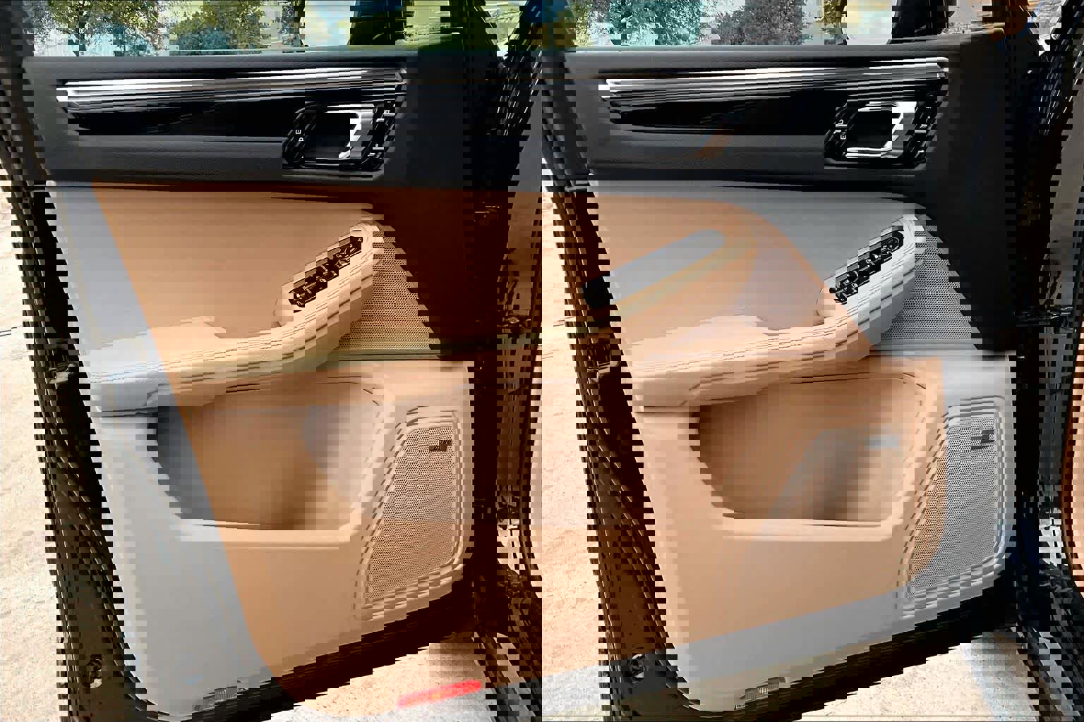 Used 2022 Porsche Macan image 21