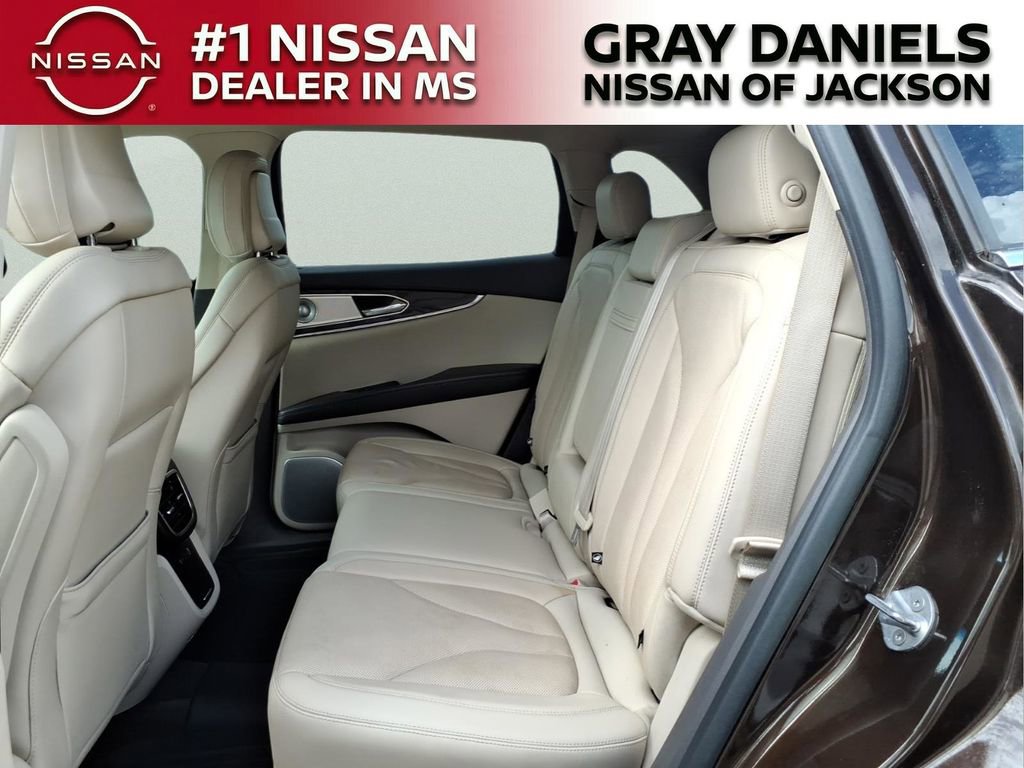 Used 2020 Lincoln Nautilus Reserve w/ Equipment Group 202A image 26