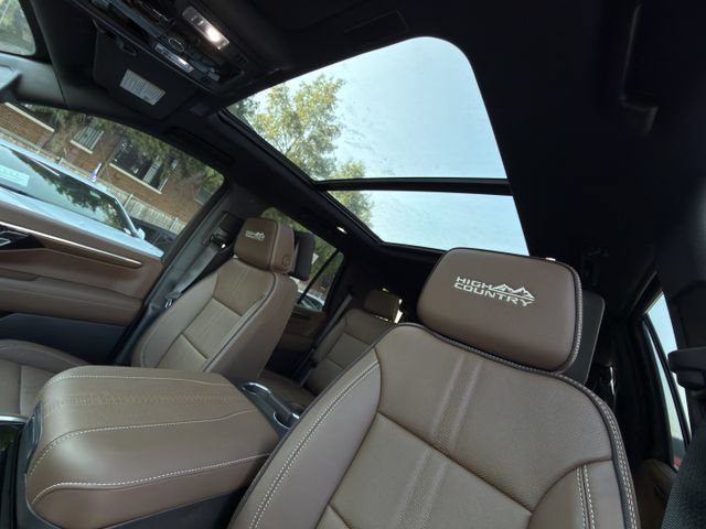 New 2026 Chevrolet Tahoe High Country AWD/4WD image 20