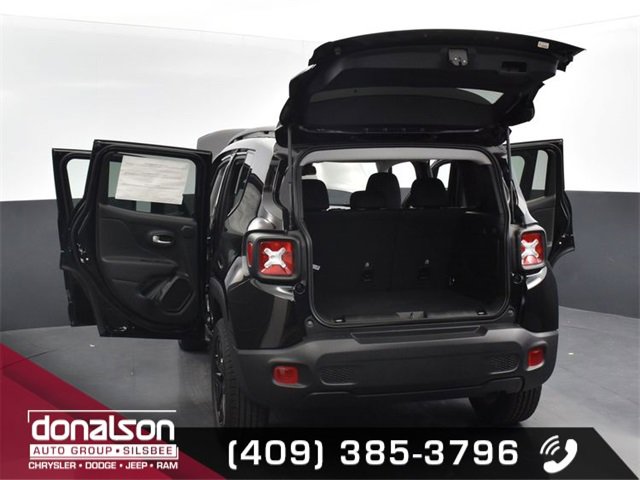 Used 2023 Jeep Renegade Altitude w/ Sun/Sound Group image 24