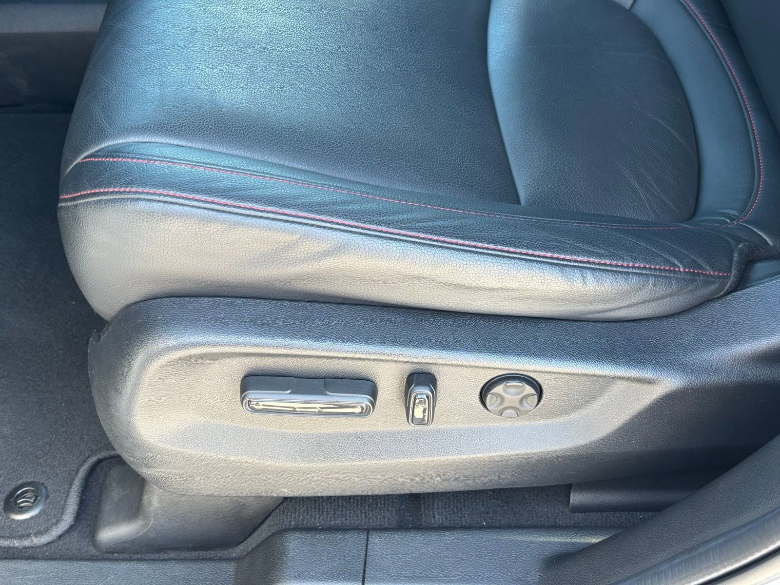 Used 2024 Honda Odyssey Sport image 18