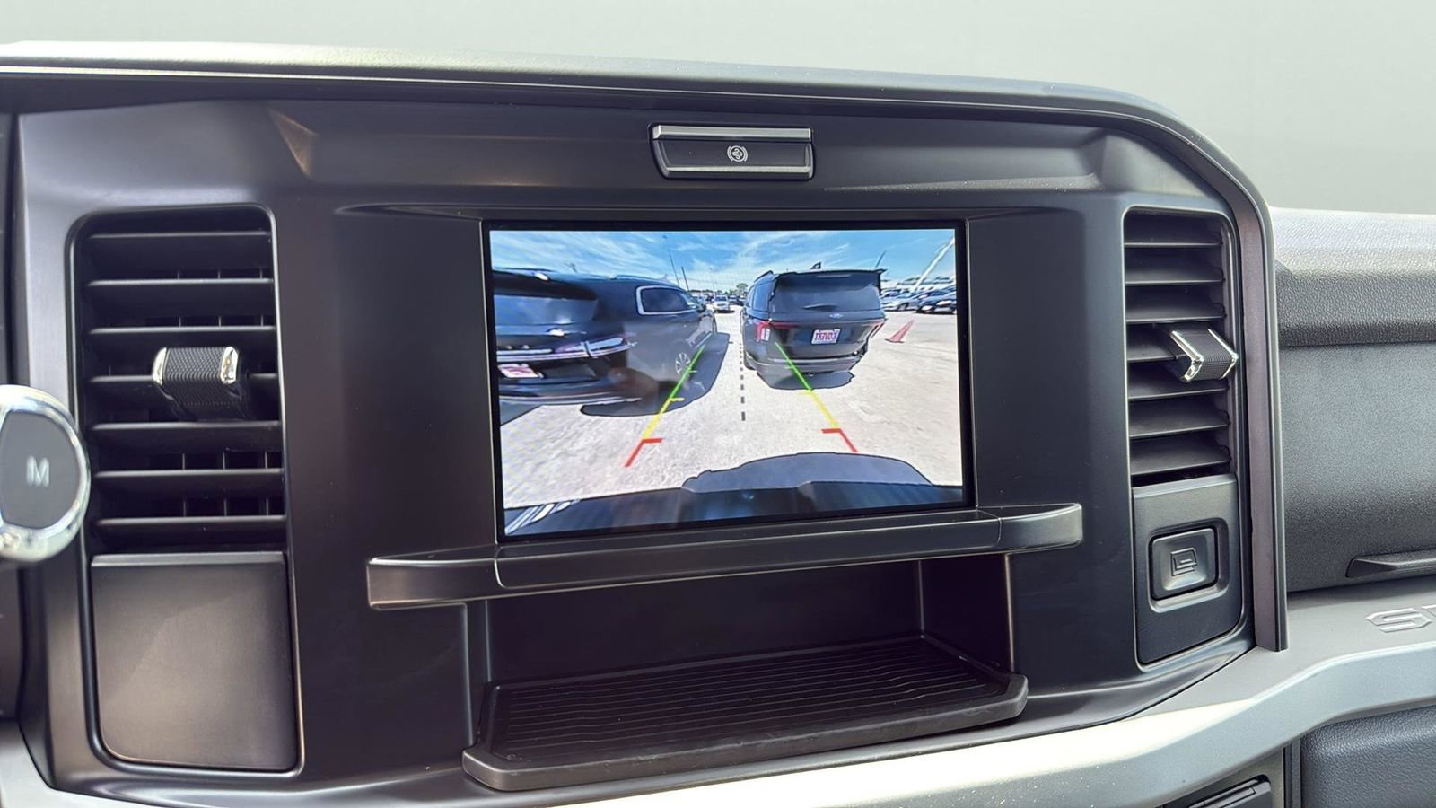 Used 2025 Ford F350 XLT image 19