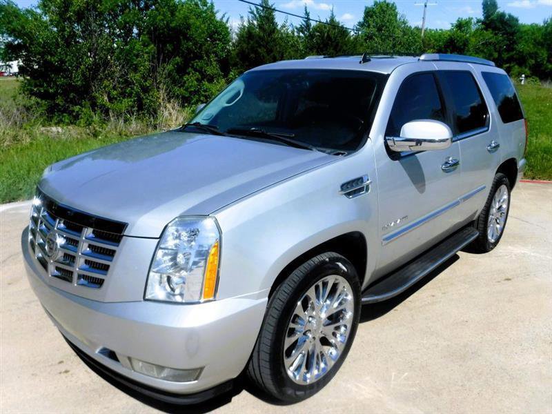 Used 2011 Cadillac Escalade Luxury AWD/4WD image 8