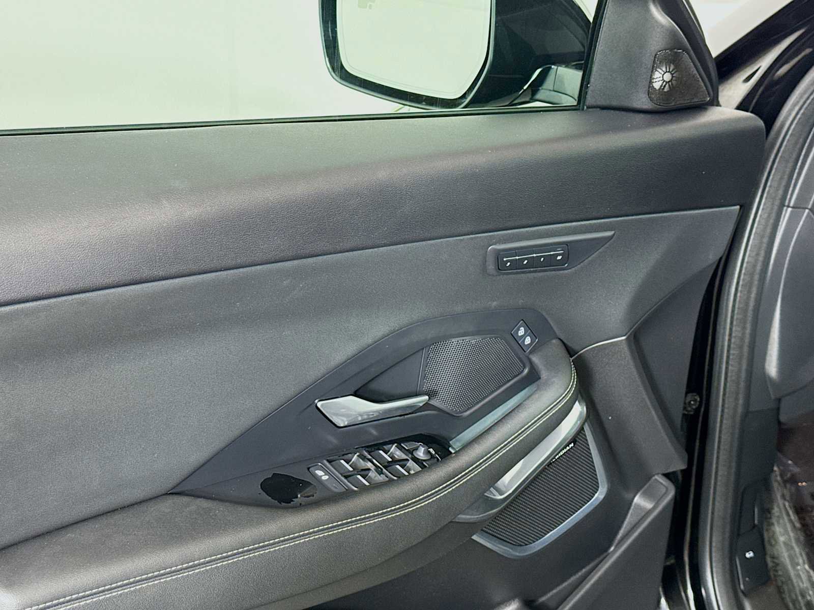 Used 2024 Jaguar E-PACE R-Dynamic SE image 18