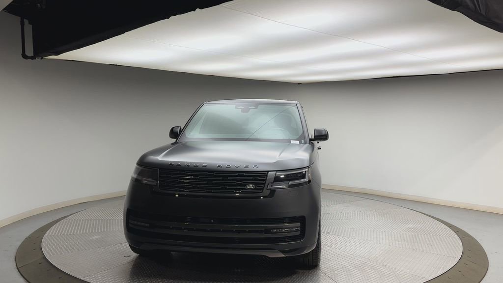 Used 2024 Land Rover Range Rover SE AWD/4WD image 7