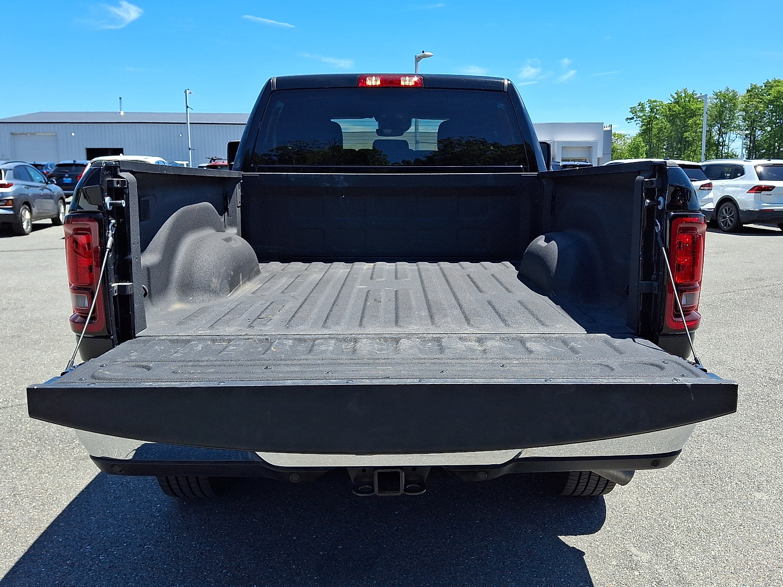 Used 2025 RAM 2500 Big Horn AWD/4WD image 28