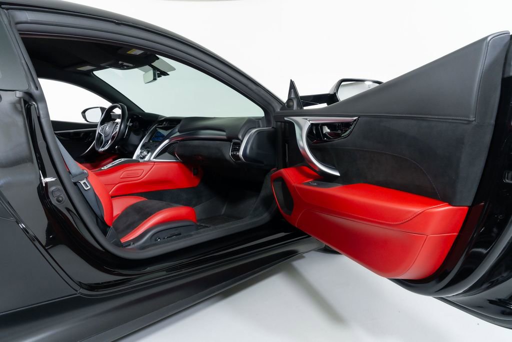 Used 2020 Acura NSX image 30