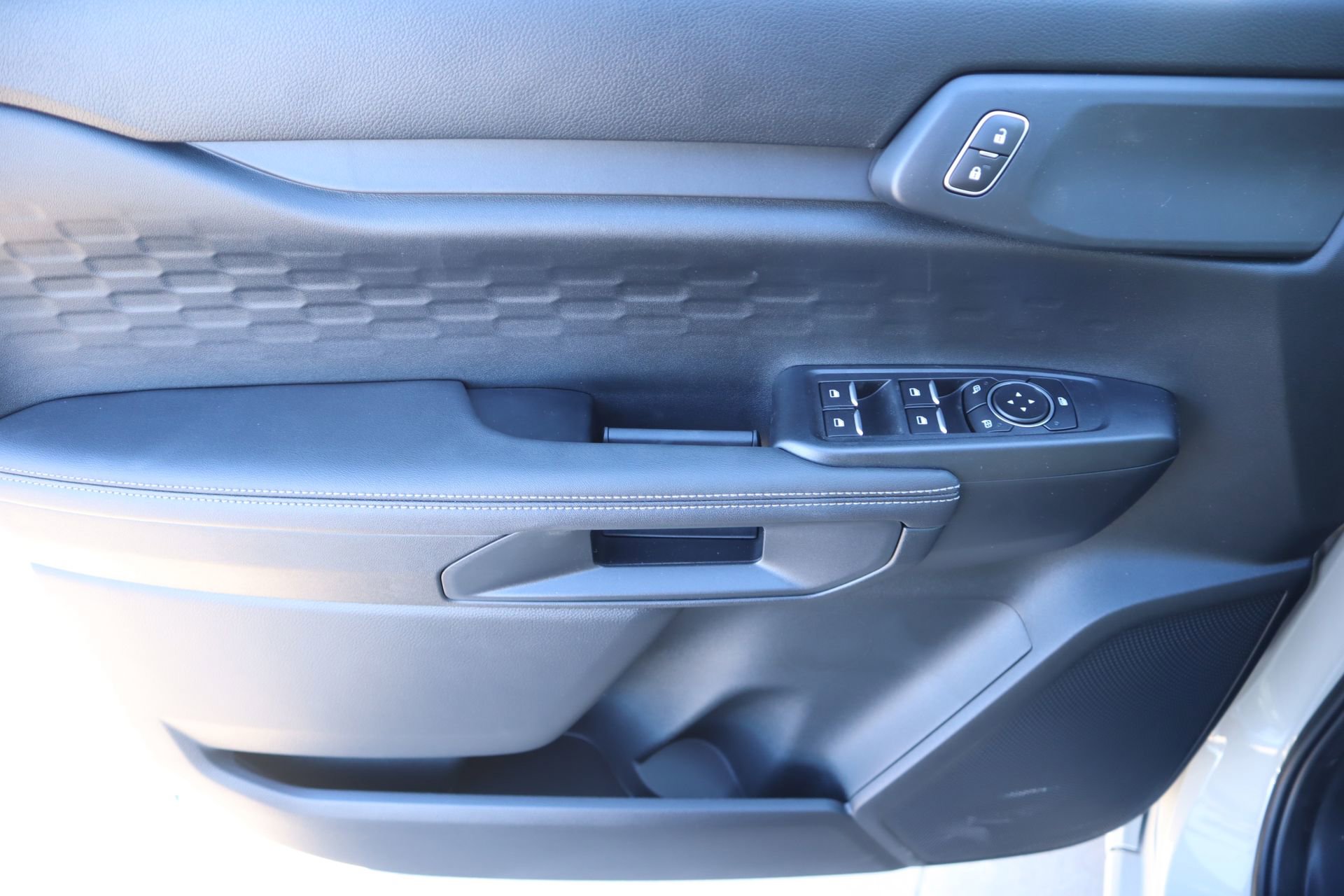 New 2026 Ford Ranger XLT w/ Equipment Group 301A High image 17