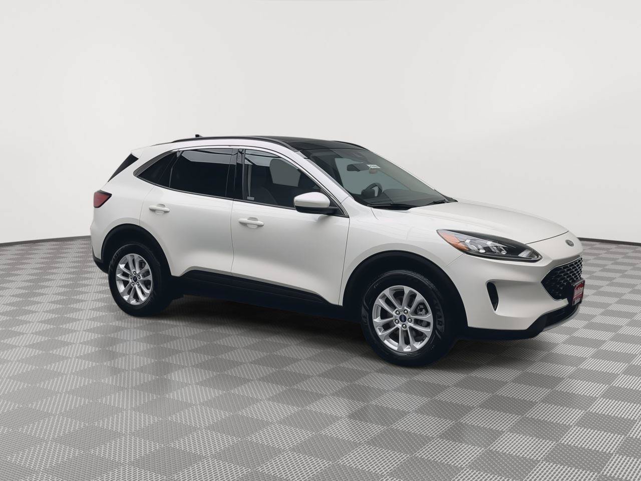 Used 2020 Ford Escape SE AWD/4WD image 42