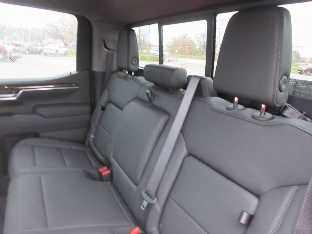 New 2026 GMC Sierra 1500 Elevation w/ Elevation Premium Package image 14