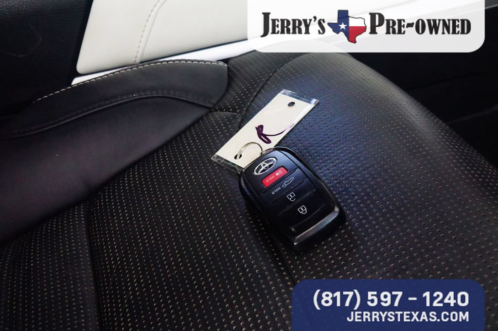 Used 2024 Toyota Sequoia Capstone AWD/4WD image 29