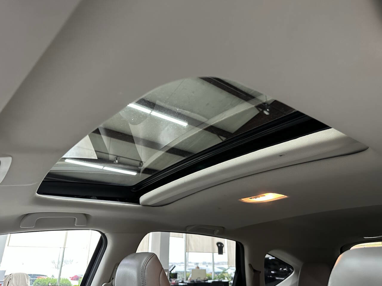 Used 2016 Honda CR-V Touring image 31