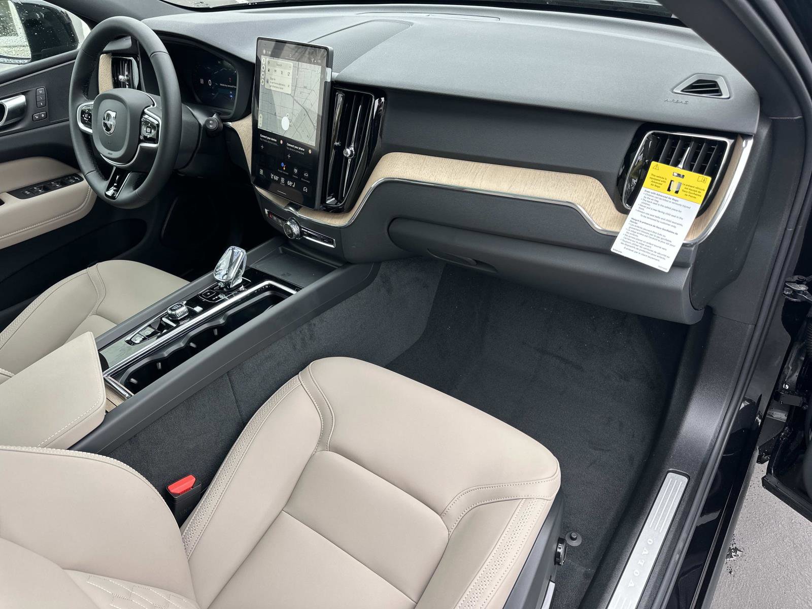 New 2026 Volvo XC60 B5 Core AWD/4WD image 21