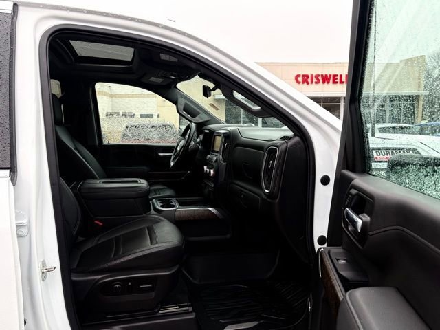 Used 2020 GMC Sierra 3500 Denali w/ Denali Ultimate Package image 28