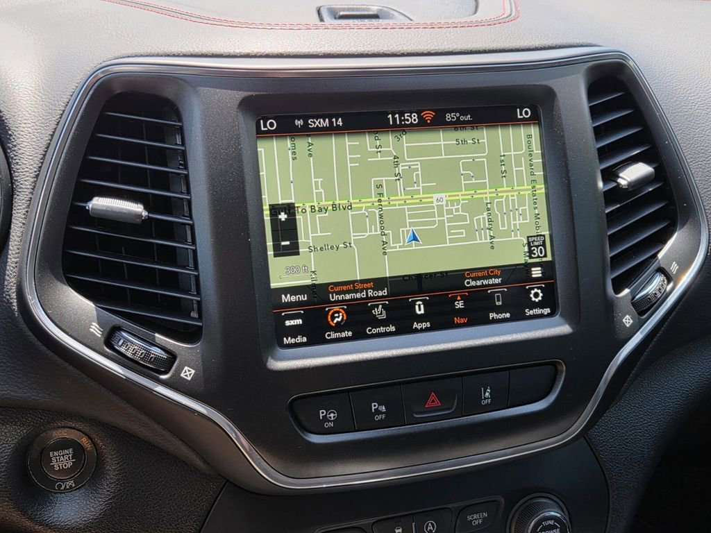 Used 2023 Jeep Cherokee Trailhawk w/ Trailer Tow Group AWD/4WD image 26