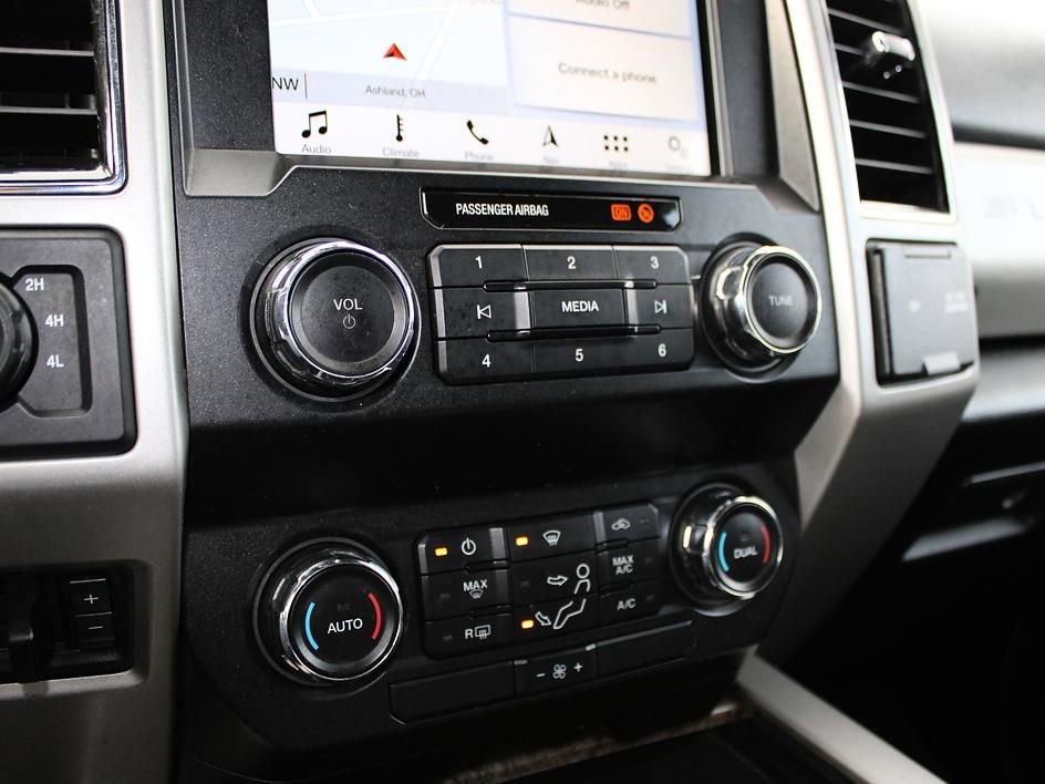 Used 2019 Ford F350 Lariat w/ Chrome Package AWD/4WD image 20