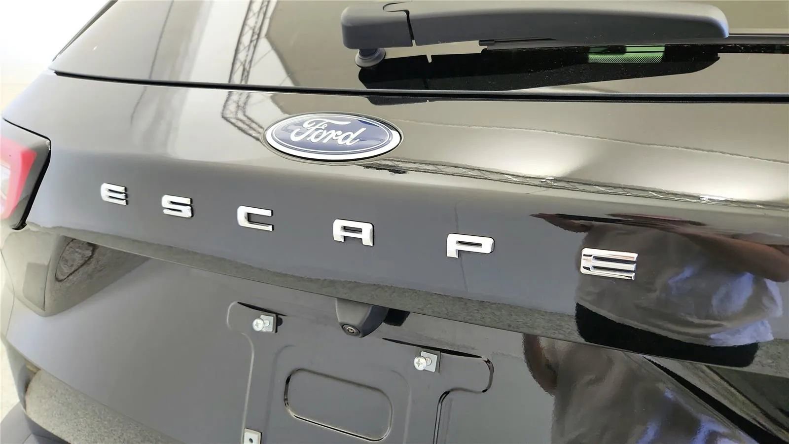 Used 2025 Ford Escape ST-Line image 17