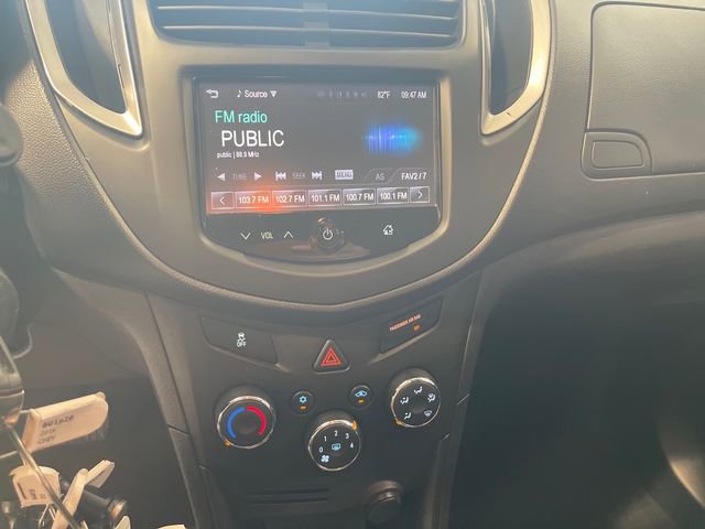 Used 2015 Chevrolet Trax LS FWD image 10