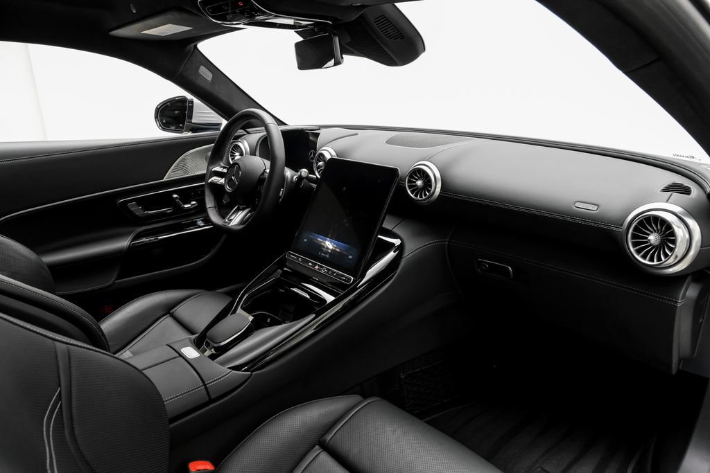 Used 2025 Mercedes-Benz AMG GT 63 image 16