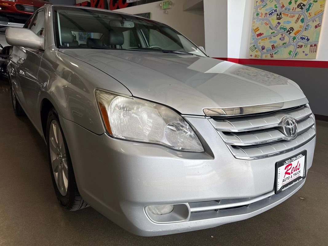 Used 2006 Toyota Avalon XLS image 29