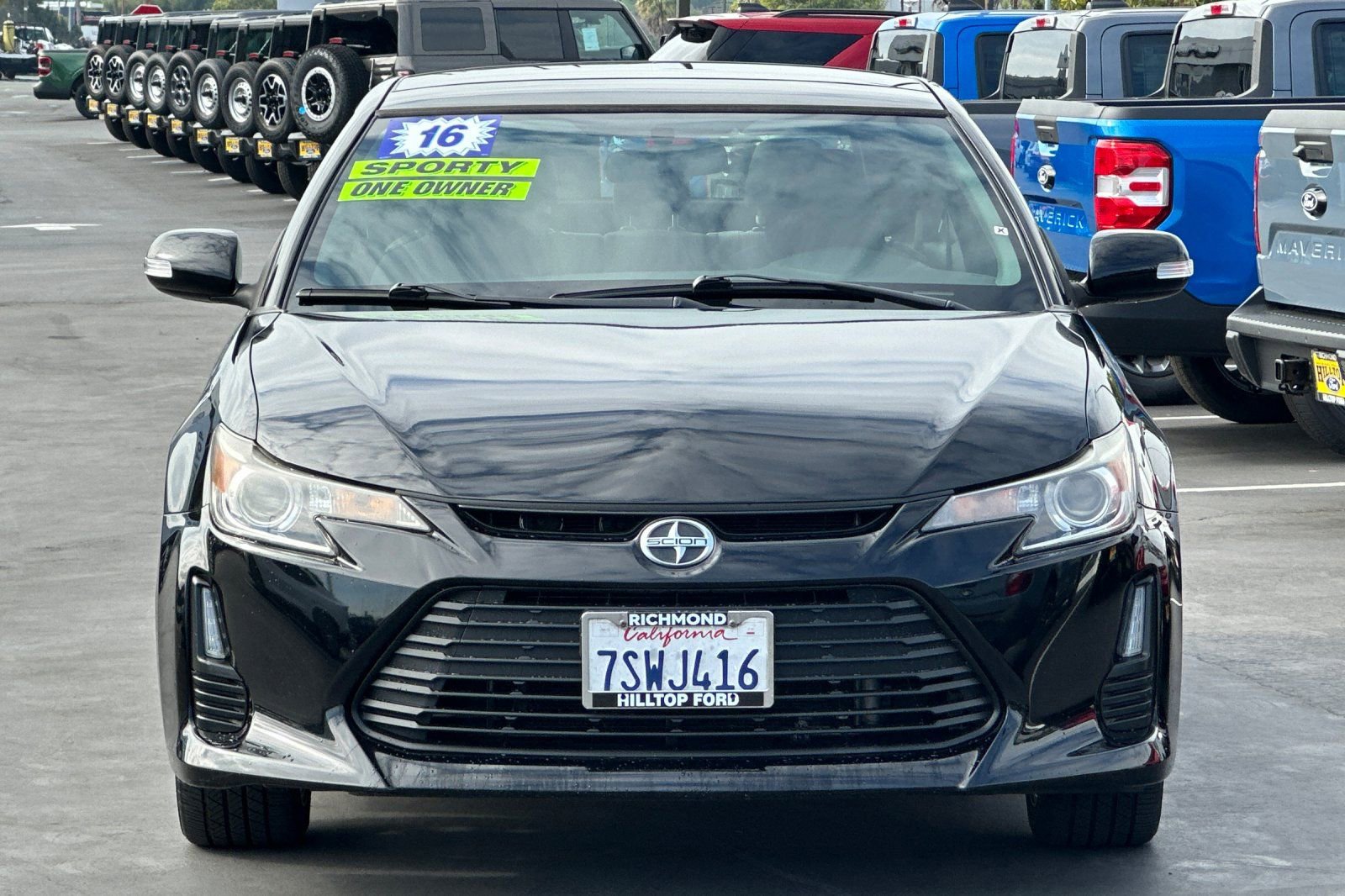 Used 2016 Scion tC Base image 9