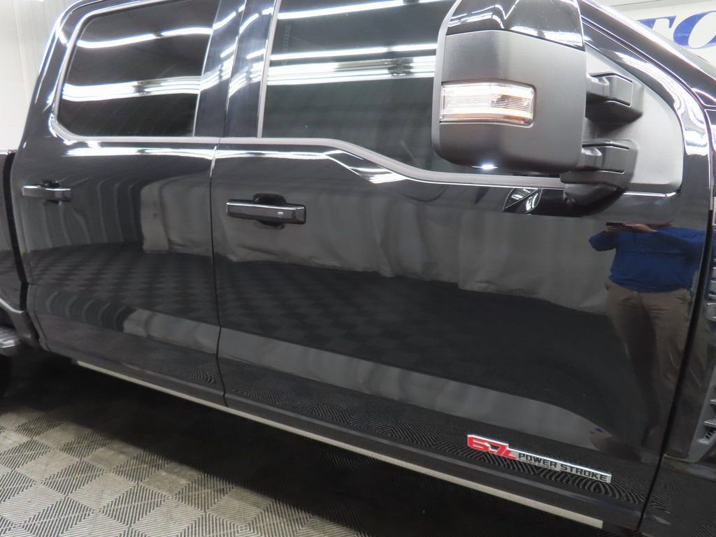 Used 2025 Ford F250 4x4 Crew Cab Super Duty image 42