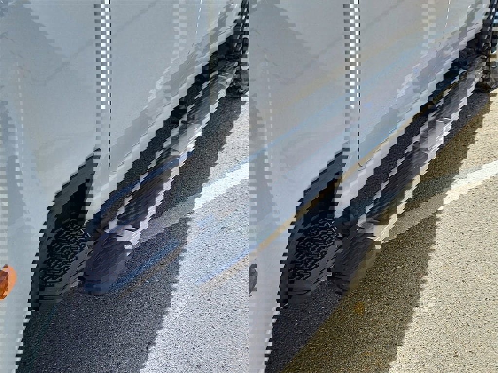 Certified 2023 Chevrolet Silverado 3500 High Country image 15