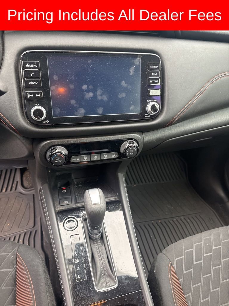 Certified 2022 Nissan Kicks SR w/ Interior Electronics Package FWD image 9