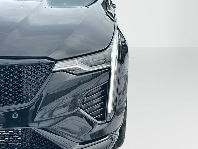 Certified 2025 Cadillac CT4 V w/ LPO, ONYX Package image 27