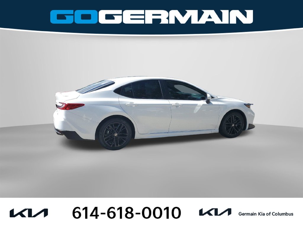 Used 2026 Toyota Camry SE w/ Convenience Package FWD image 6
