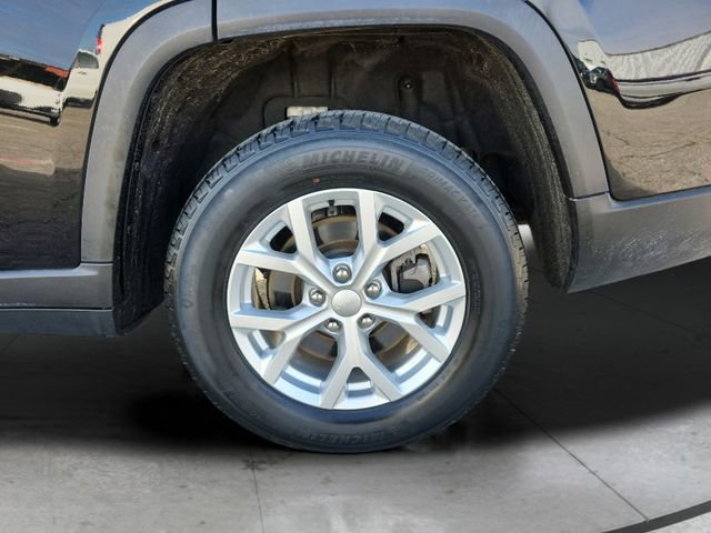 Used 2023 Jeep Grand Cherokee L Limited image 28