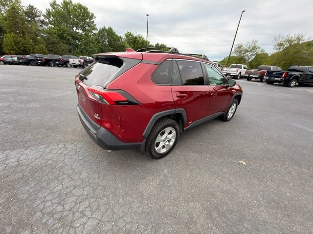 Used 2019 Toyota RAV4 LE w/ Carpet Mat Package AWD/4WD image 8