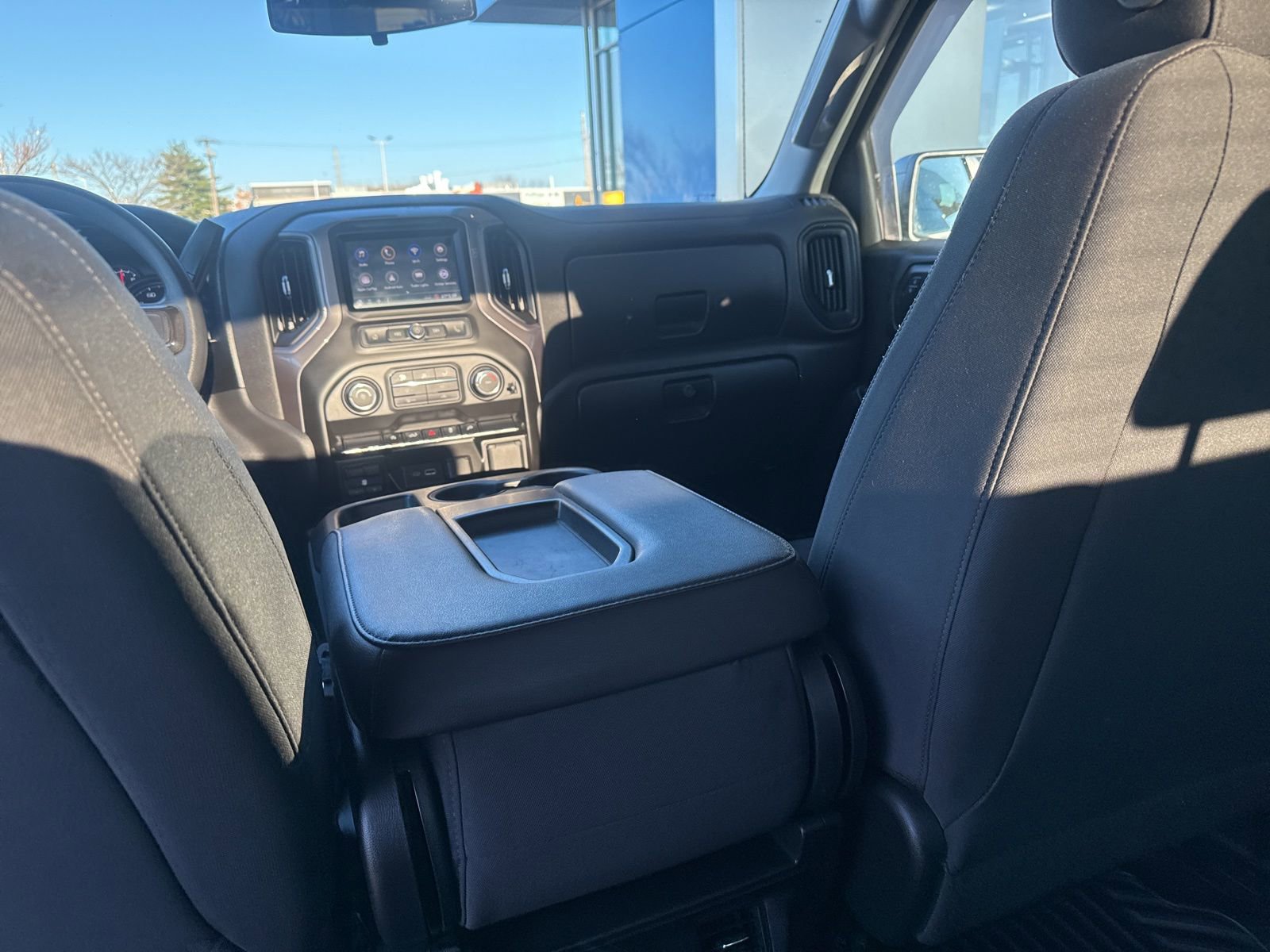 Used 2021 Chevrolet Silverado 1500 Custom image 23