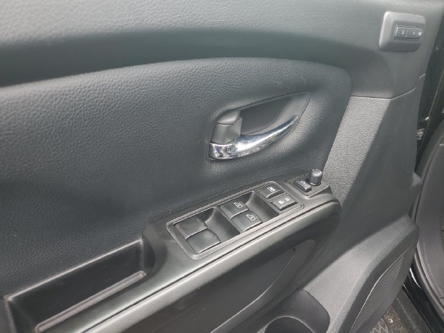 Used 2023 Nissan Titan PRO-4X w/ Pro-4x Convenience Package AWD/4WD image 12