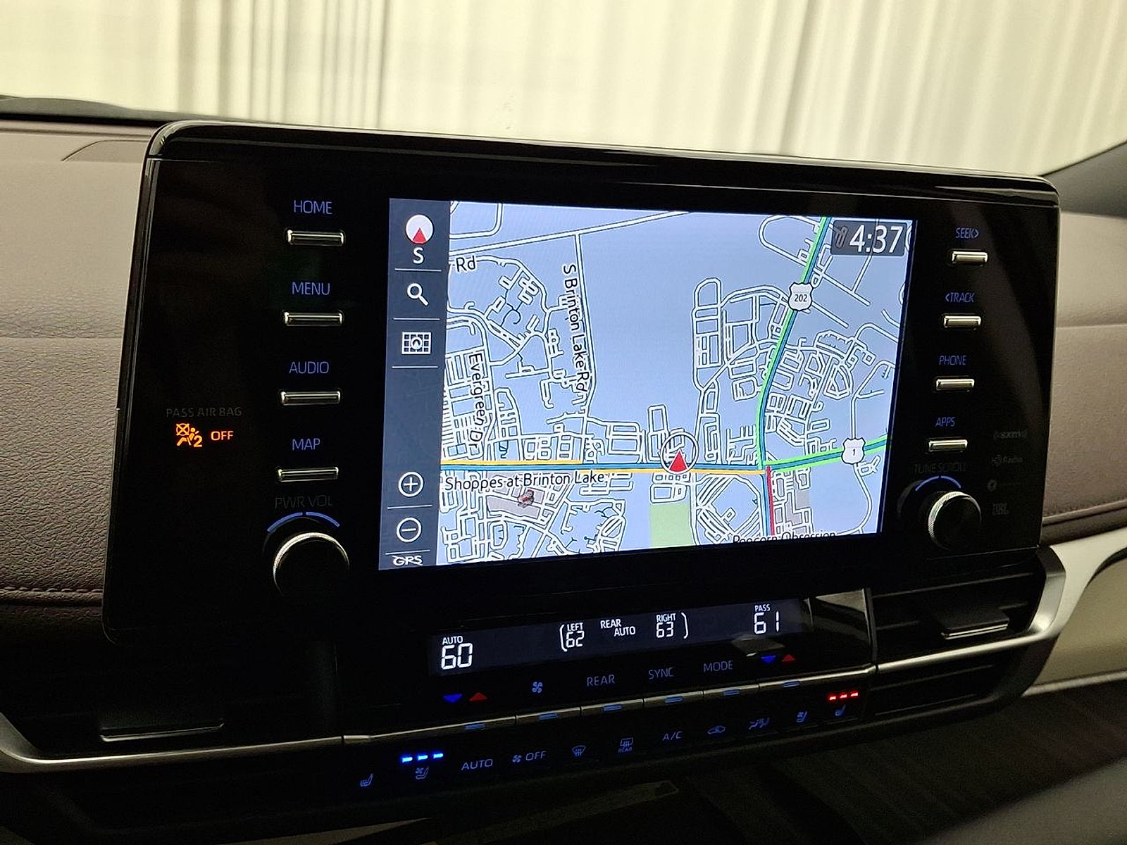 Certified 2023 Toyota Sienna Platinum AWD/4WD image 14