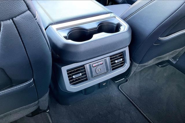 Used 2024 Ford F250 Lariat w/ Chrome Package image 11