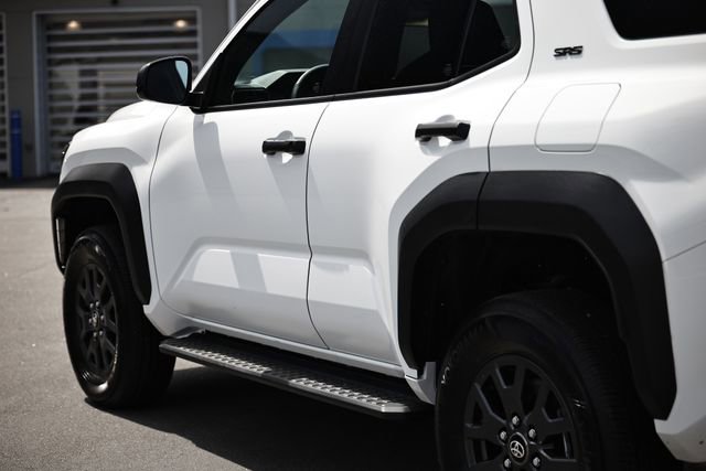 Used 2025 Toyota 4Runner SR5 image 6