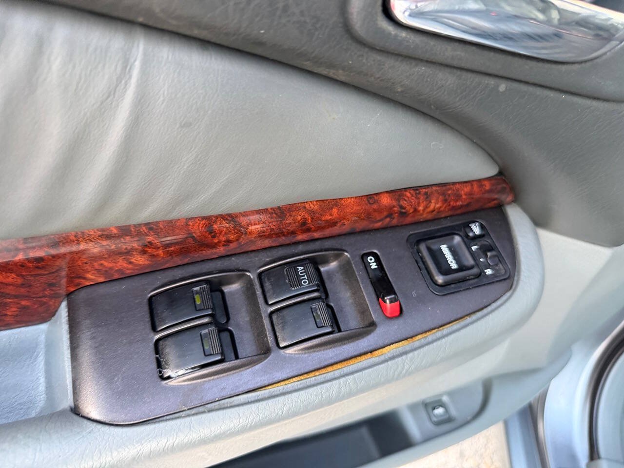 Used 2001 Acura TL FWD image 13