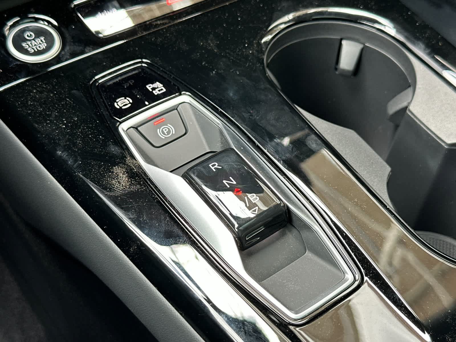 New 2027 Audi Q6 e-tron Premium AWD/4WD image 22