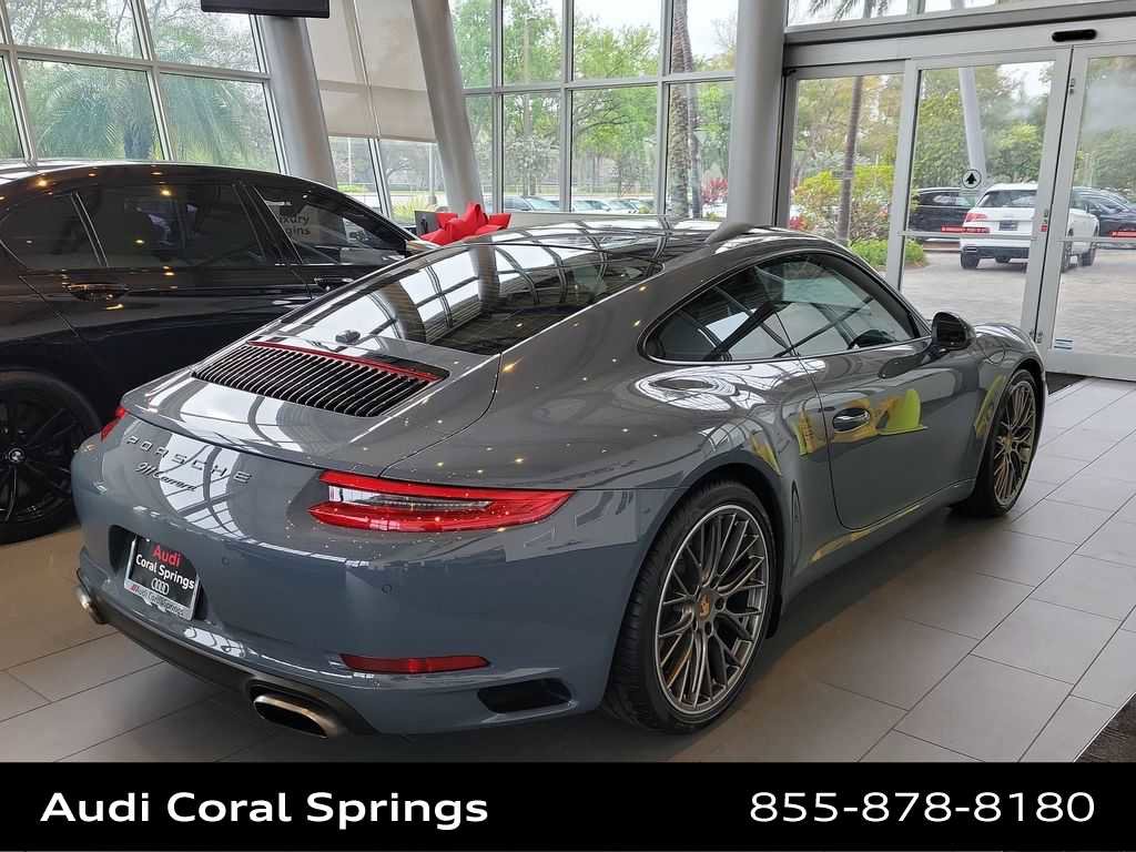 Used 2017 Porsche 911 Carrera image 4