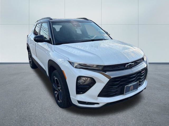 Used 2022 Chevrolet TrailBlazer RS w/ Sun and Liftgate Package AWD/4WD image 5
