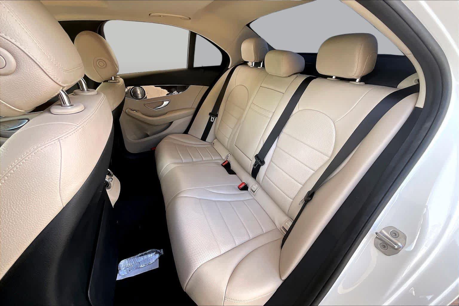 Used 2021 Mercedes-Benz C 300 Sedan image 18